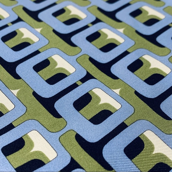 Rare Vintage Gucci Silk Scarf - Exclusive Geometric Design - Made in Italy - Picture 6 of 16